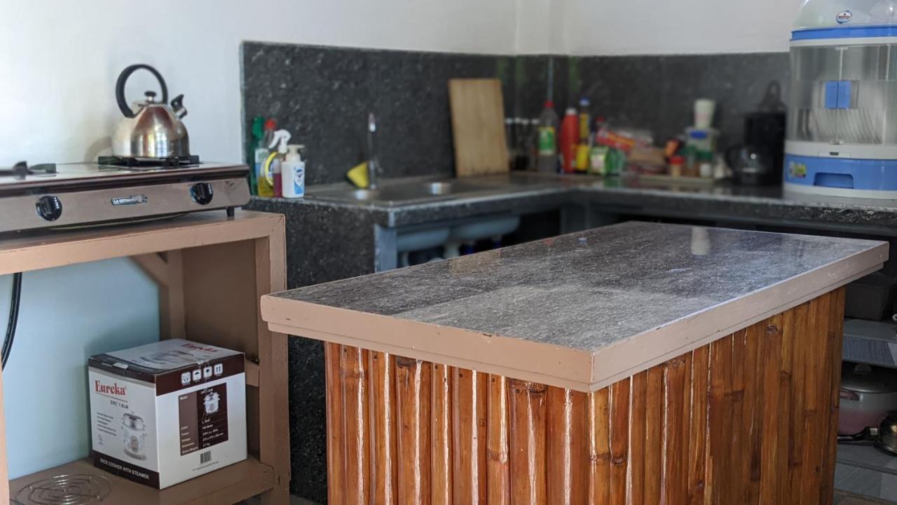 Maya Guest House - Sipaway Island San Carlos  المظهر الخارجي الصورة