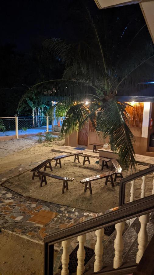 Maya Guest House - Sipaway Island San Carlos  المظهر الخارجي الصورة